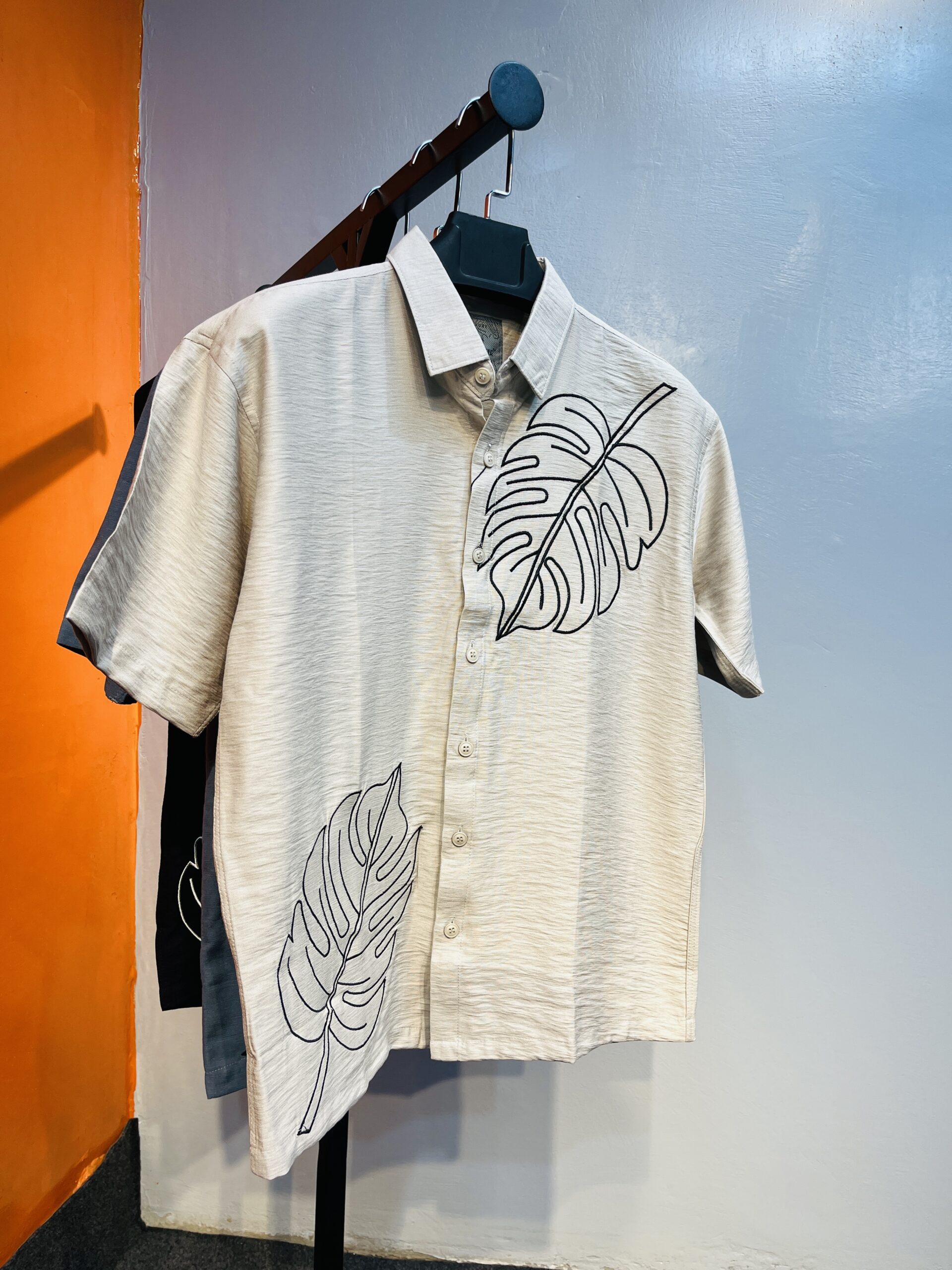 Embroidery Drop Sholder Shirt