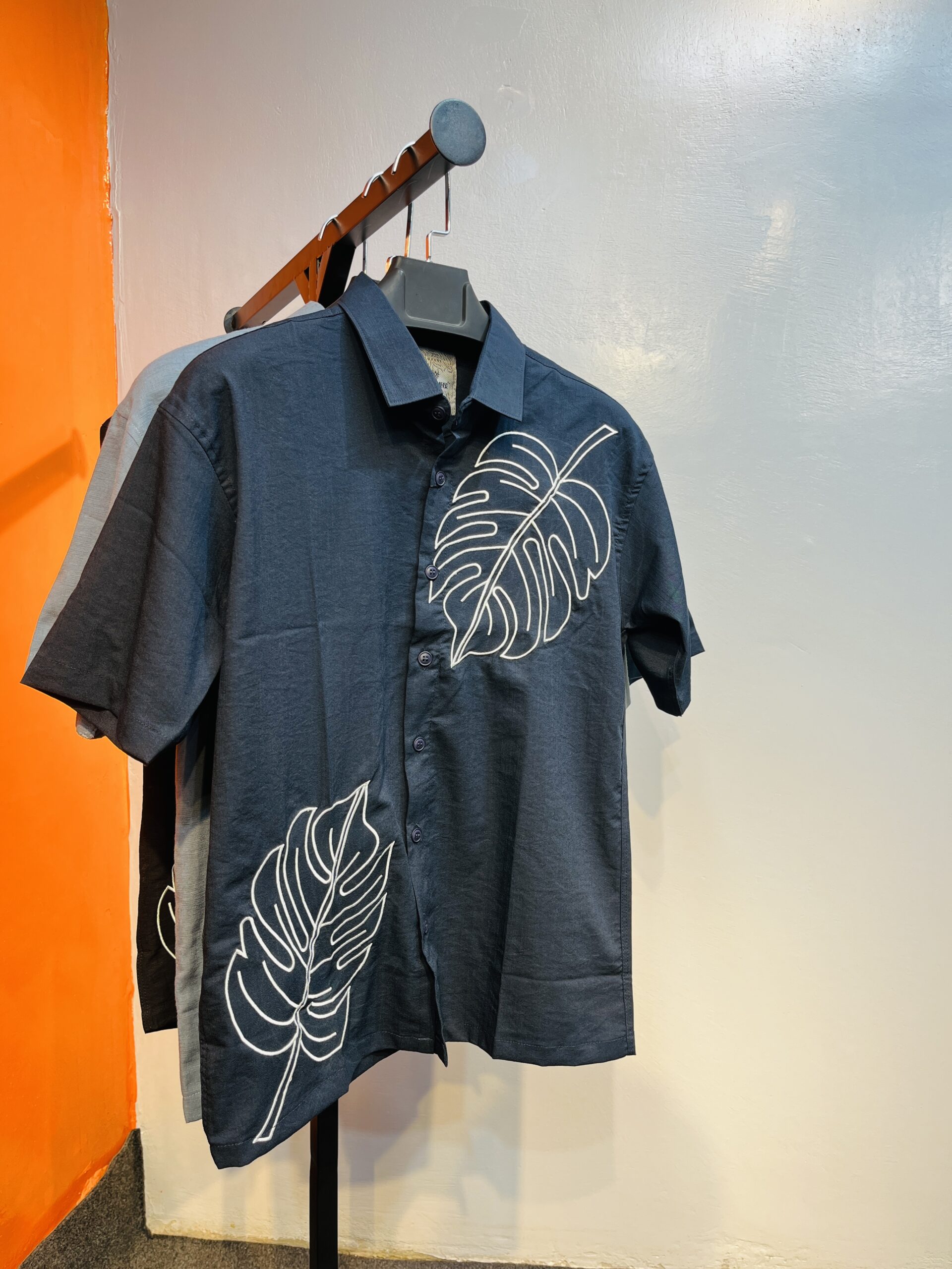 Embroidery Drop Sholder Shirt