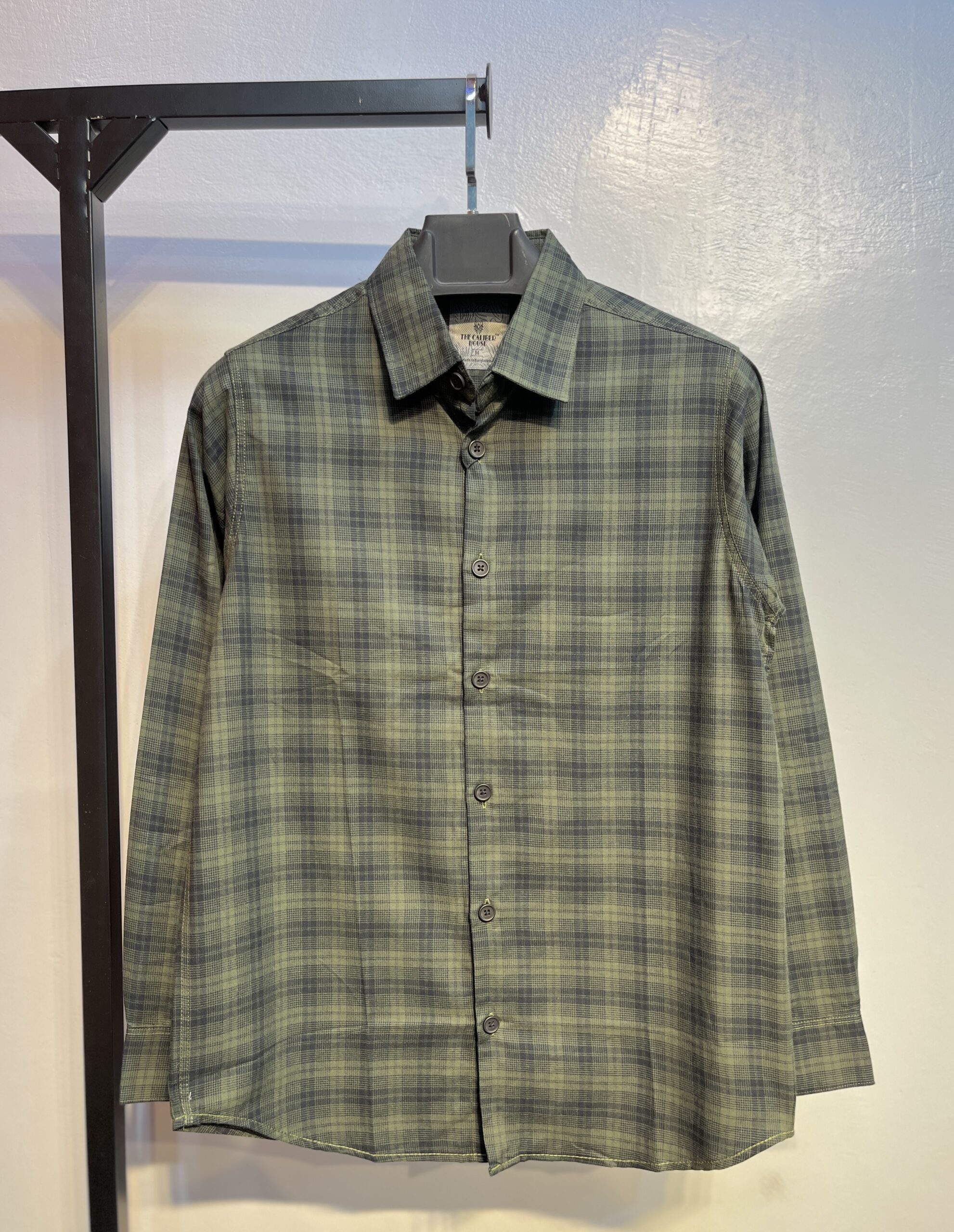 Full Sleeve Pocket Less Check Shirt