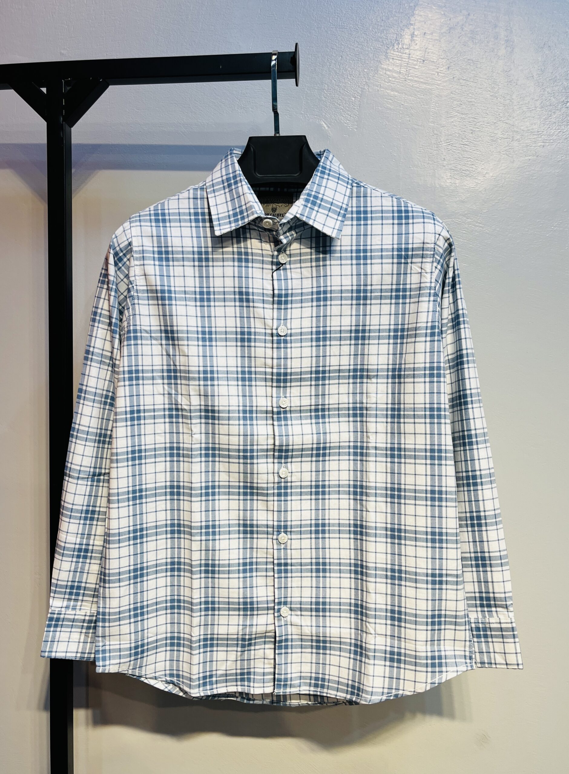 Full Sleeve Pocket Less Check Shirt