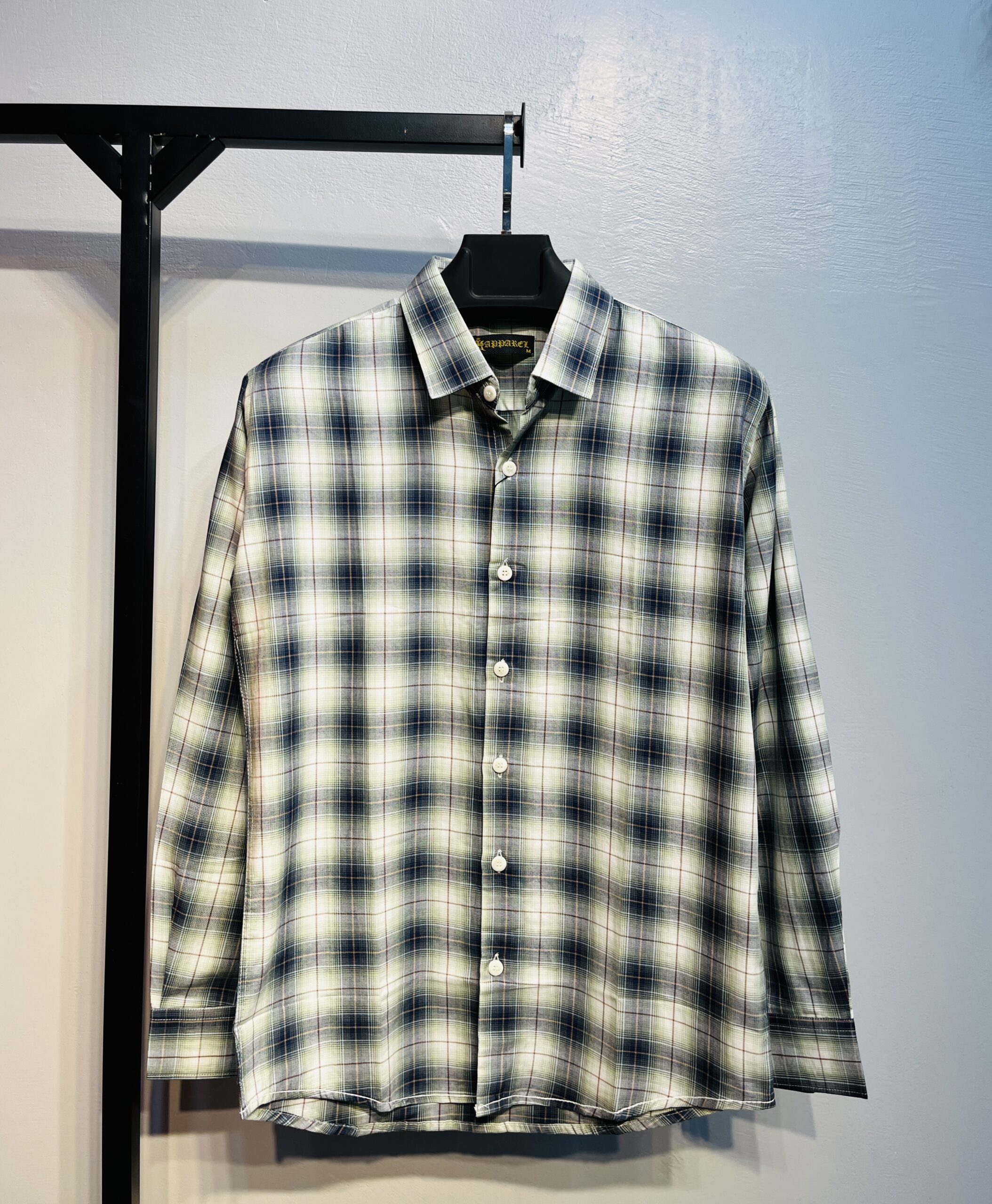 Full Sleeve Pocket Less Check Shirt