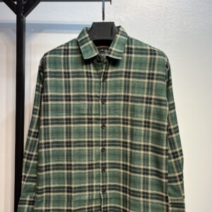 Full Sleeve Pocket Less Check Shirt