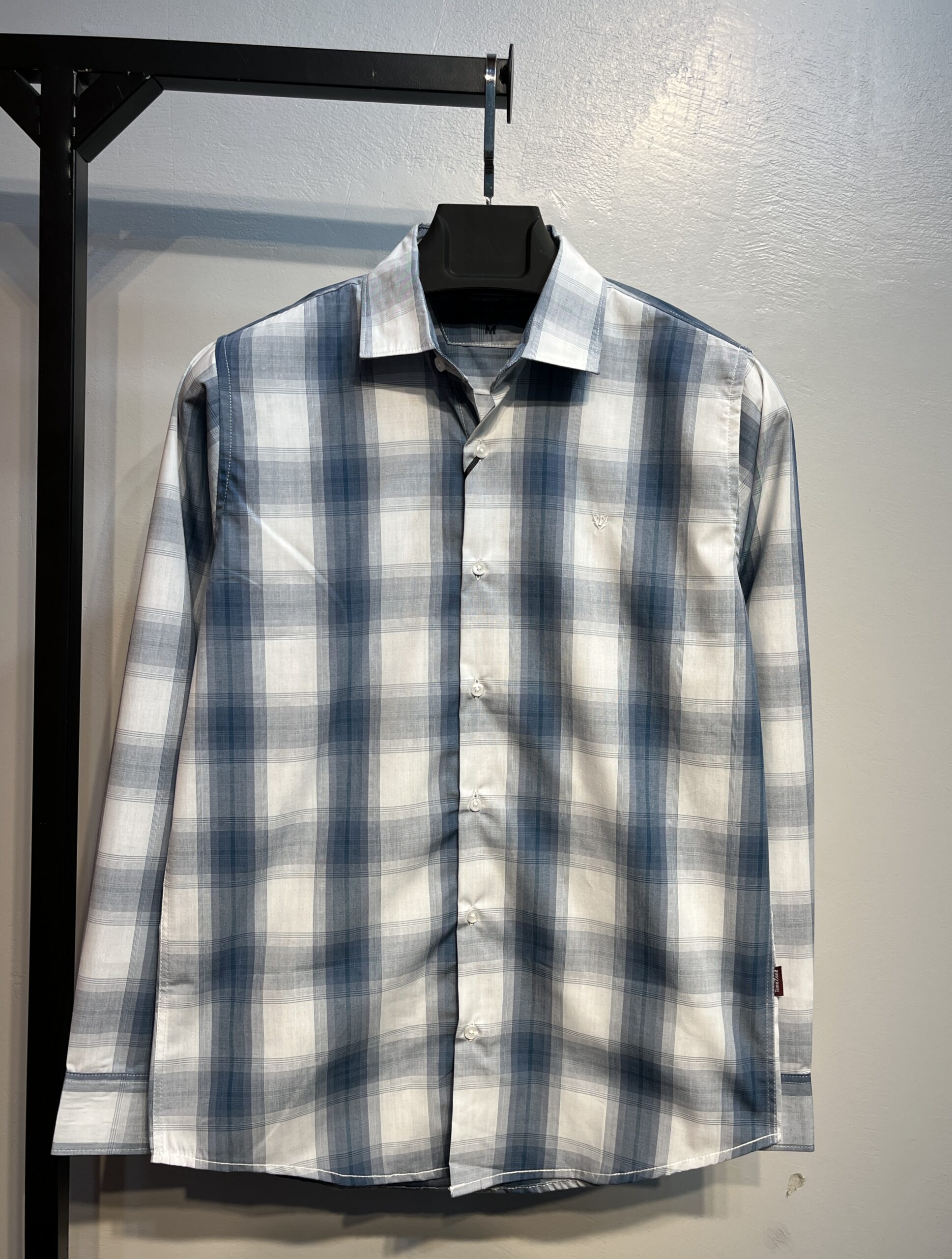 Full Sleeve Pocket Less Check Shirt