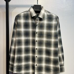 Full Sleeve Pocket Less Check Shirt