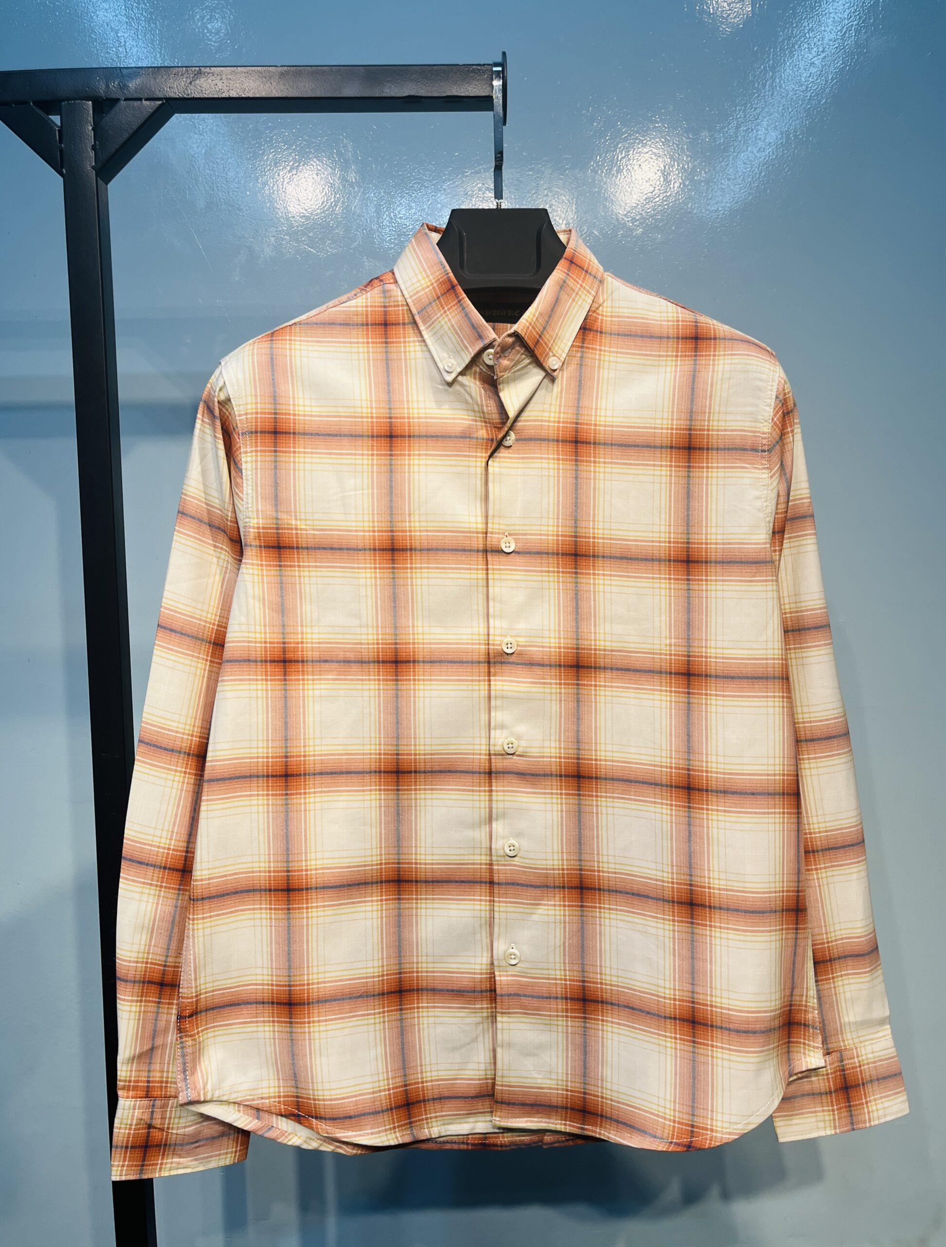 Full Sleeve Pocket Less Check Shirt