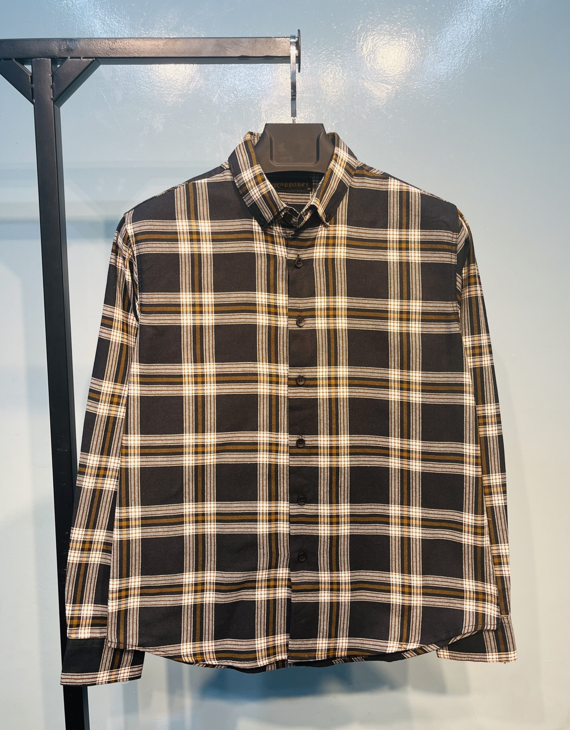 Full Sleeve Pocket Less Check Shirt