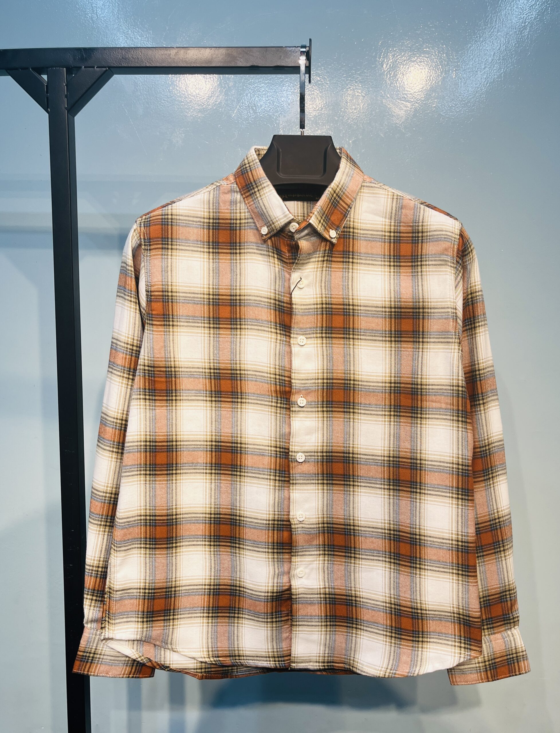 Full Sleeve Pocket Less Check Shirt