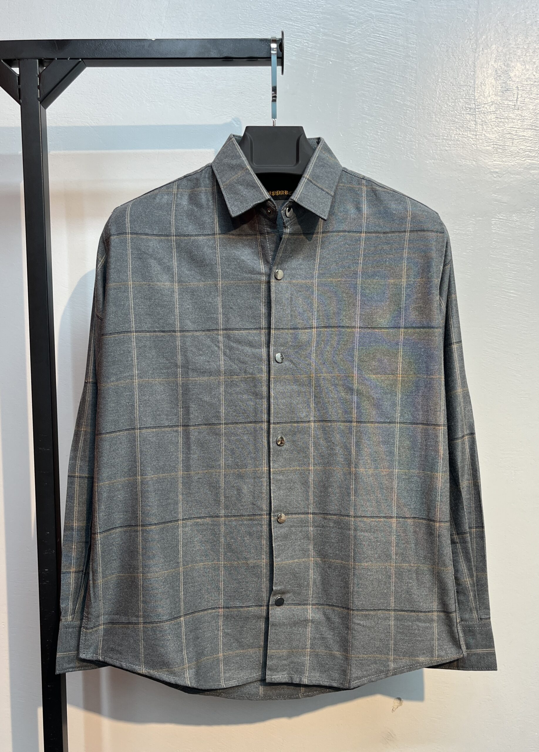 Premium Pocket-Less Check Shirt